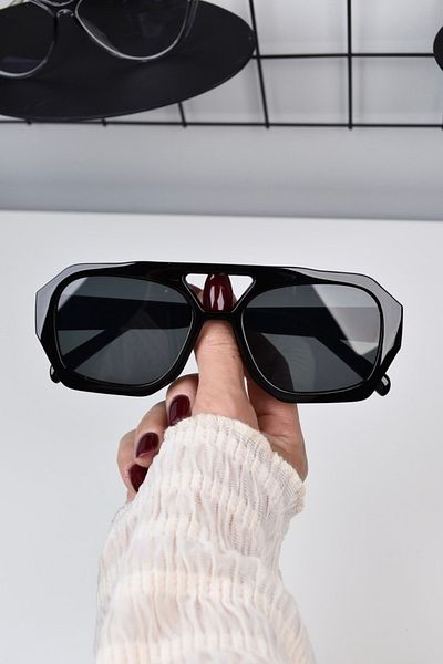 LOOKUP Sunglasses Uv400 Protection Unisex Model Women Men with Case and Cleaning Cloth Gift
