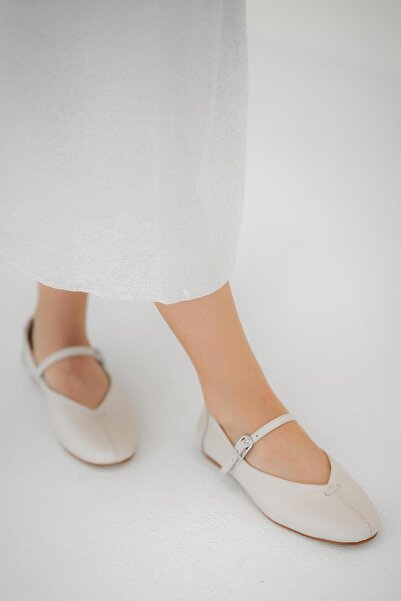 Parponi Beijing Women's Belted Genuine Leather Ballerinas Ecru