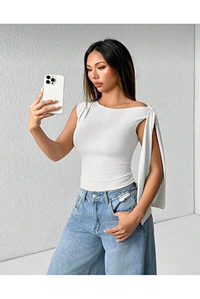 MEGOMEL Shoulder Tie Detailed Sleeveless Blouse