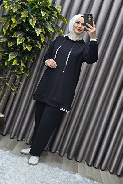 Elmas Tesettür Γυναικεία Ρούχα Μασούρι Μεγάλου Μεγέθους Αθλητικό Σετ με κουκούλα δύο τεμαχίων