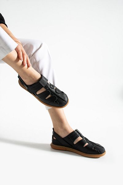 Getcho Mylena Black Closed Toe Velcro Orthopedic Daily Comfortable Summer Women's Sandals