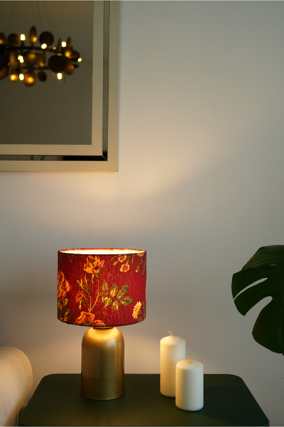 retro home design Eskitme Ayaklı Kırmızı Çiçek Baskı Kumaş Şapkalı Şık Yatak Odası Salon Abajur Özel