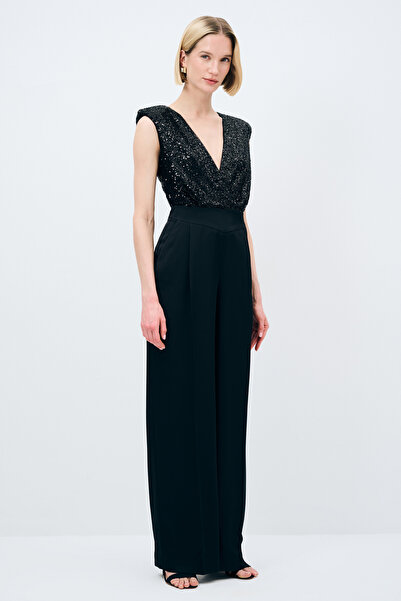 adL Mert Aslan Payet Detaylı Tulum