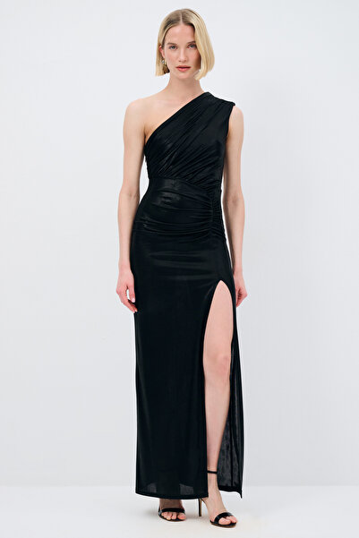 adL Mert Aslan Asimetrik Örme Uzun Elbise