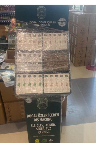 Eyüp Sabri Tuncer Nature 90's Toothpaste Stand (Misvak-Caranfil-Bamboo Carbon-Cocoa-Mint-Ginger)