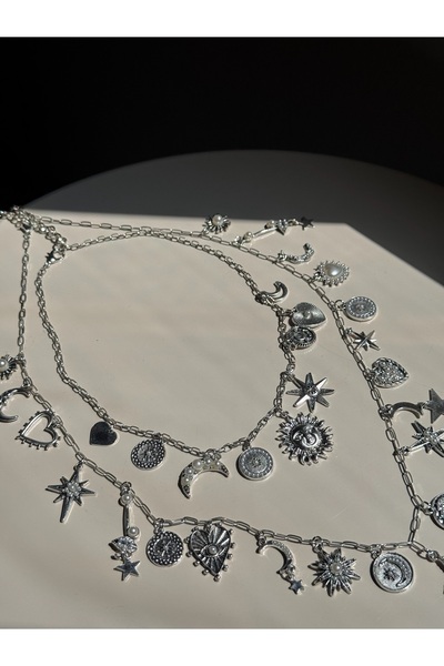 LEROSY CO. قلادة من الفولاذ باللون الفضي مع شكل أسترو وقمر ونجمة - تصميم أنيق...