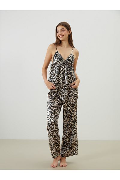 LC Waikiki Set de pijamale pentru femei cu decolteu în V cu imprimeu leopard