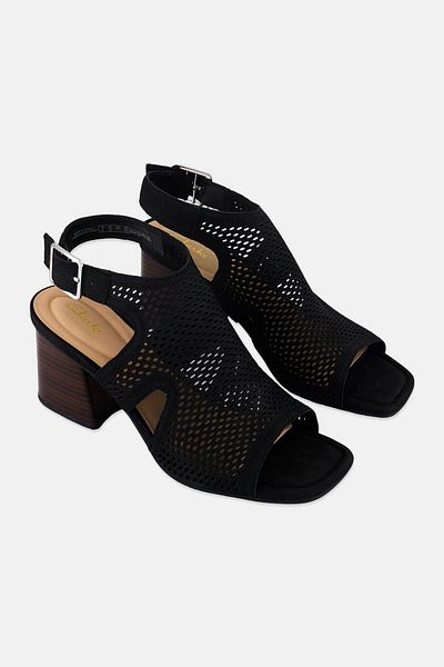 CLARKS صندل Siara 65 Flow نسائي بمقاس قياسي وإبزيم قابل للتعديل، أسود