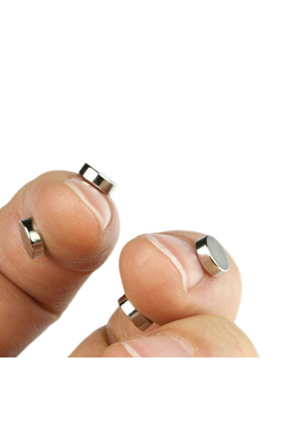 OEM Disc magnetic din neodim 5mm x 2mm - set de 50 bucăți