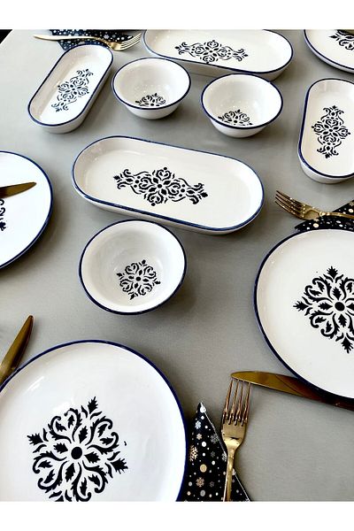 Yiğit Seramik Züccaciye Ethnic Pattern Black 6-Person 14-Piece Breakfast Set