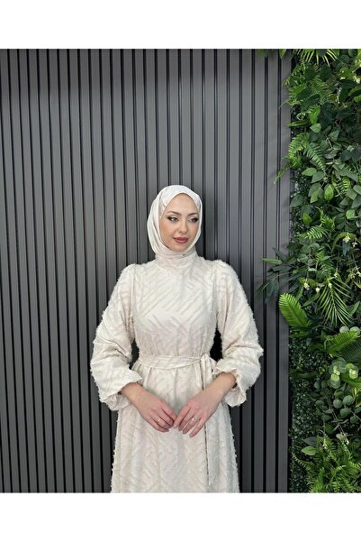 welting Simli Desenli Tesettür Abiye Elbise Bej Krem
