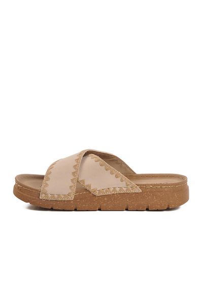 AYAKMOD Beige Women's Slippers Bento 117.014 Z