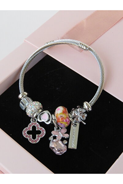 MAHLA Bracelet, Adjustable Stylish Design
