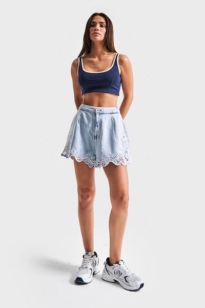 its basic Women's Snow Denim Color 3S5-3 Viscose Cotton Fabric Mini Size Lace Detailed Design Denim Shorts