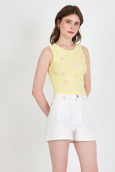 Rays Yellow Bow Embroidered Crop Knitted Undershirt 0849