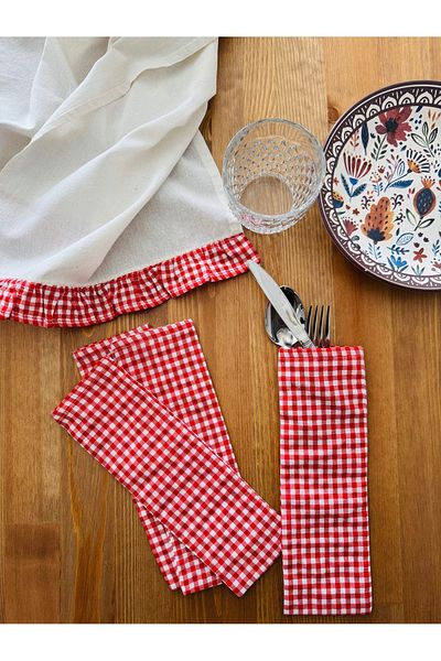White Alamode Frilly Red Gingham Runner 40X140 cm and Plaid Fabric Cutlery Set – Stylish and Natural Tables