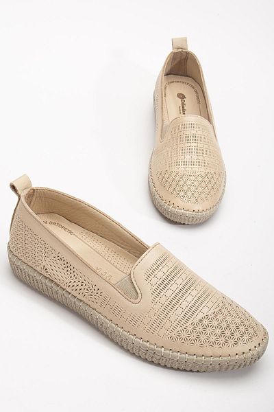 Dilimler Ayakkabı Genuine Leather Orthopedic Women's Casual Shoes Beige Without Laces Laser Printed