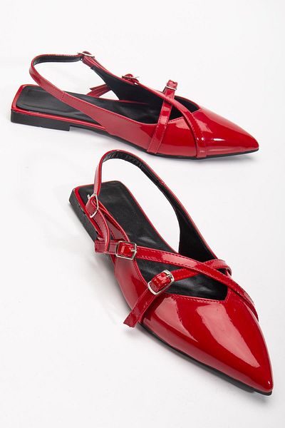 Dilimler Ayakkabı Badın Babet Red Patent Leather Cross Strap Open Back Pointed