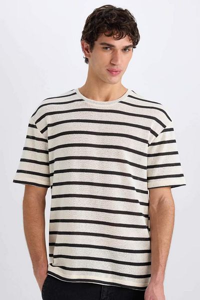 DeFacto Men's T-Shirt E1384Axorta1