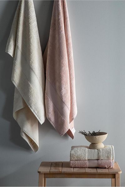 Apricitas HOME Lotus 4-Piece Towel Set Blush-Ecru 90X150 - Family Set