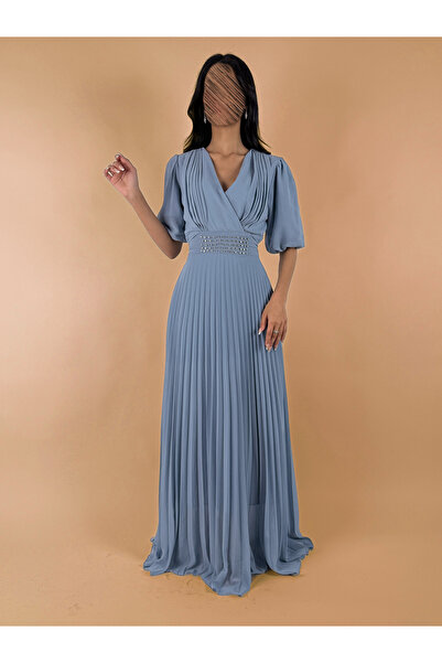 toog فستان سماوي طويل بكسرات ناعمة