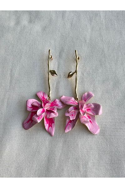 bijuxbymrv Dangle Flower Earrings