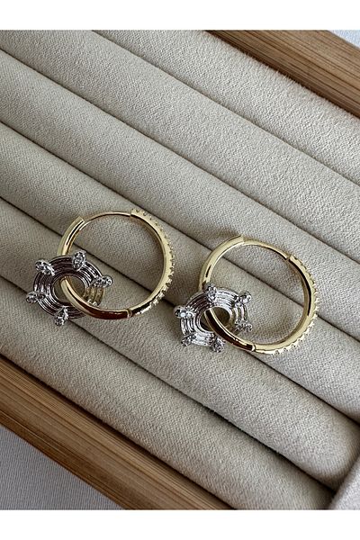 ringbox Gold Round Dangle Stone Hoop Earrings