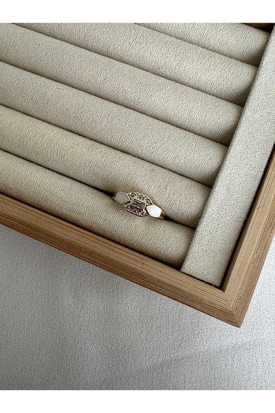 ringbox Quadrilateral White Enamel Ring