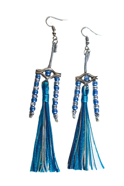 She Sells Handmade Eye and Tassel Detailed Earrings – Silver Color Modern Design