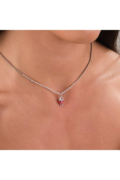 HOBİSY GIFT SHOP Gümüş Kaplama Kırmızı Renkli Balık Figürlü Çelik Kolye – Kararmaz, Antialerjik