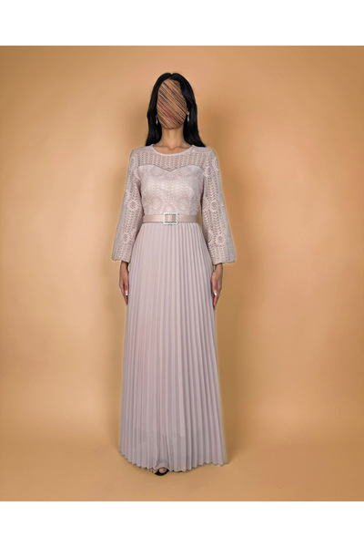 toog فستان موف فاتح طويل بكسرات ناعمة