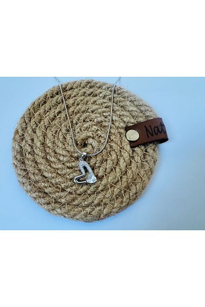 Judas Takı Zircon Stone Hollow Steel Heart Necklace