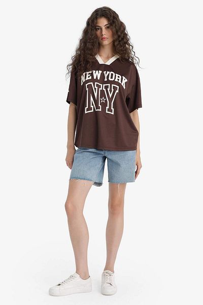 DeFacto Oversize Wide Fit V-Neck Printed Jersey Fabric Short Sleeve T-Shirt F4786Ax25Sm