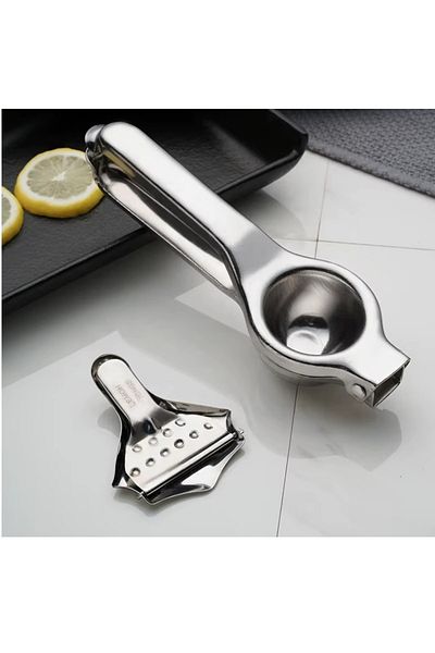 Generic 2-piece metal lemon squeezer - silver