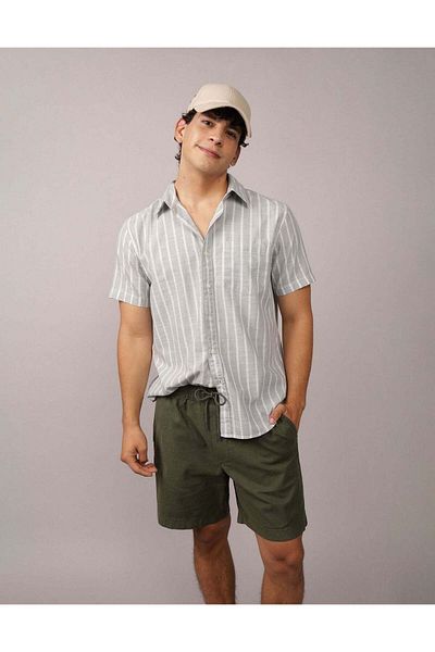 AMERICAN EAGLE AE Poolside Plaid Button-Up Shirt