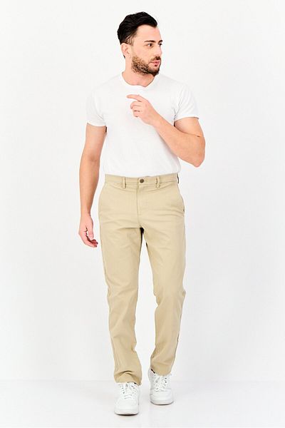 GAP Men Regular Fit Solid Chino Pants, Beige