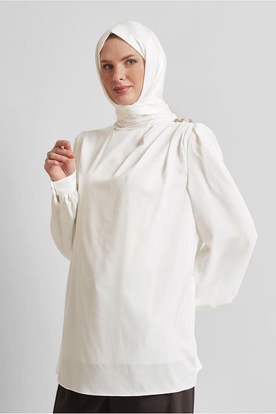 Alvina Crew Neck Blouse 45636
