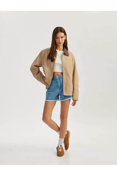 Koton Pantaloni scurți pentru femei, cu nasturi, cu buzunar, model confortabil, deschis, indigo 5sal40011md