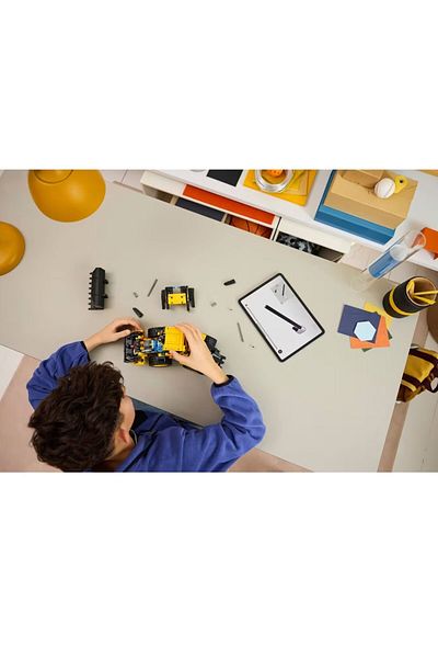LEGO Technic Volvo L120 Loader 42209