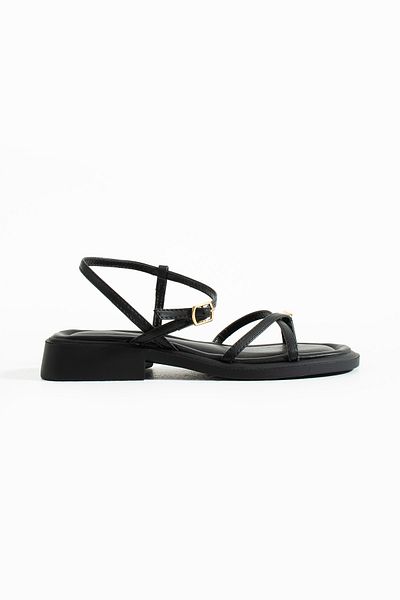 Zintra Women's Black Orthopedic Summer Sandals – Stylish Ring Detail, Comfortable and Trendy Design