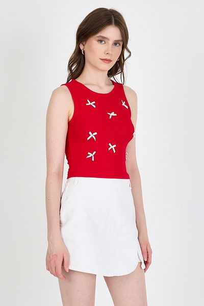 Rays Red Bow Embroidered Crop Knitted Undershirt 0849
