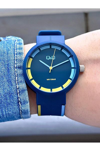 Q&Q Waterproof Plastic Cord Men Wrist Watch