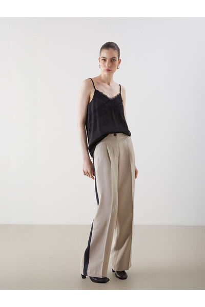 LC Waikiki Locker sitzende Damenhose mit weitem Bein