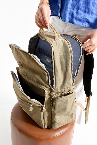 Just Polo Unisex Water-Proof Imported Crinkle Fabric School Business and Travel Backpack with Laptop Compartment