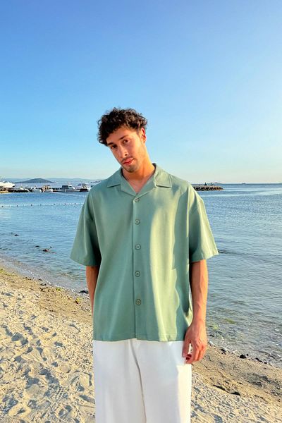 Flaw Wear Gabardine Fabric Green Oversize Short Sleeve Shirt