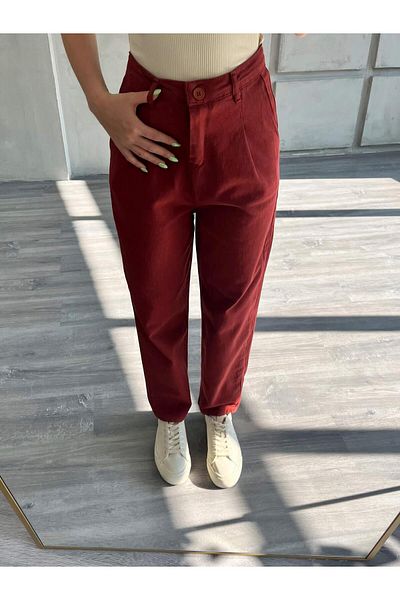 Coral Pleated Gabardine Carrot Trousers Claret Red