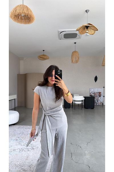 Buket Teke Gray Tie-Up Wrap Suit