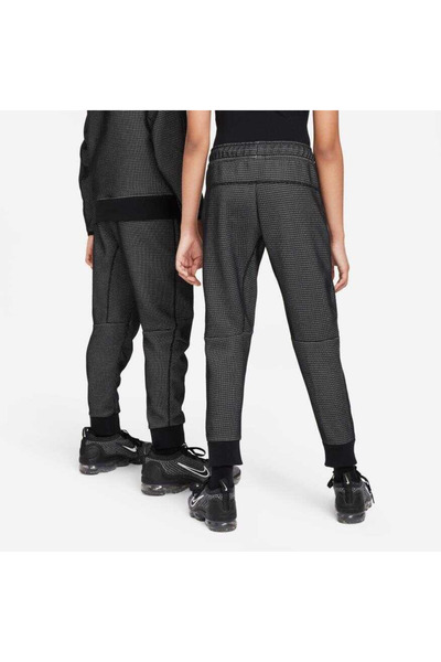 Nike NİKE NSW Tech Fleece Pant Winterized Çocuk Eşofman Altı FJ6025-010