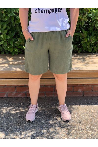 BAKTAGÖR Muslin Shorts (One Hundred Percent Cotton)