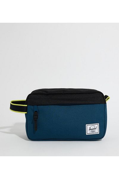 Herschel Supply Co. Chapter Travel Kit